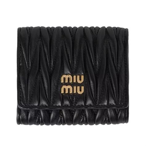 portafoglio miu miu matelasse|Small matelassé nappa leather wallet Black .